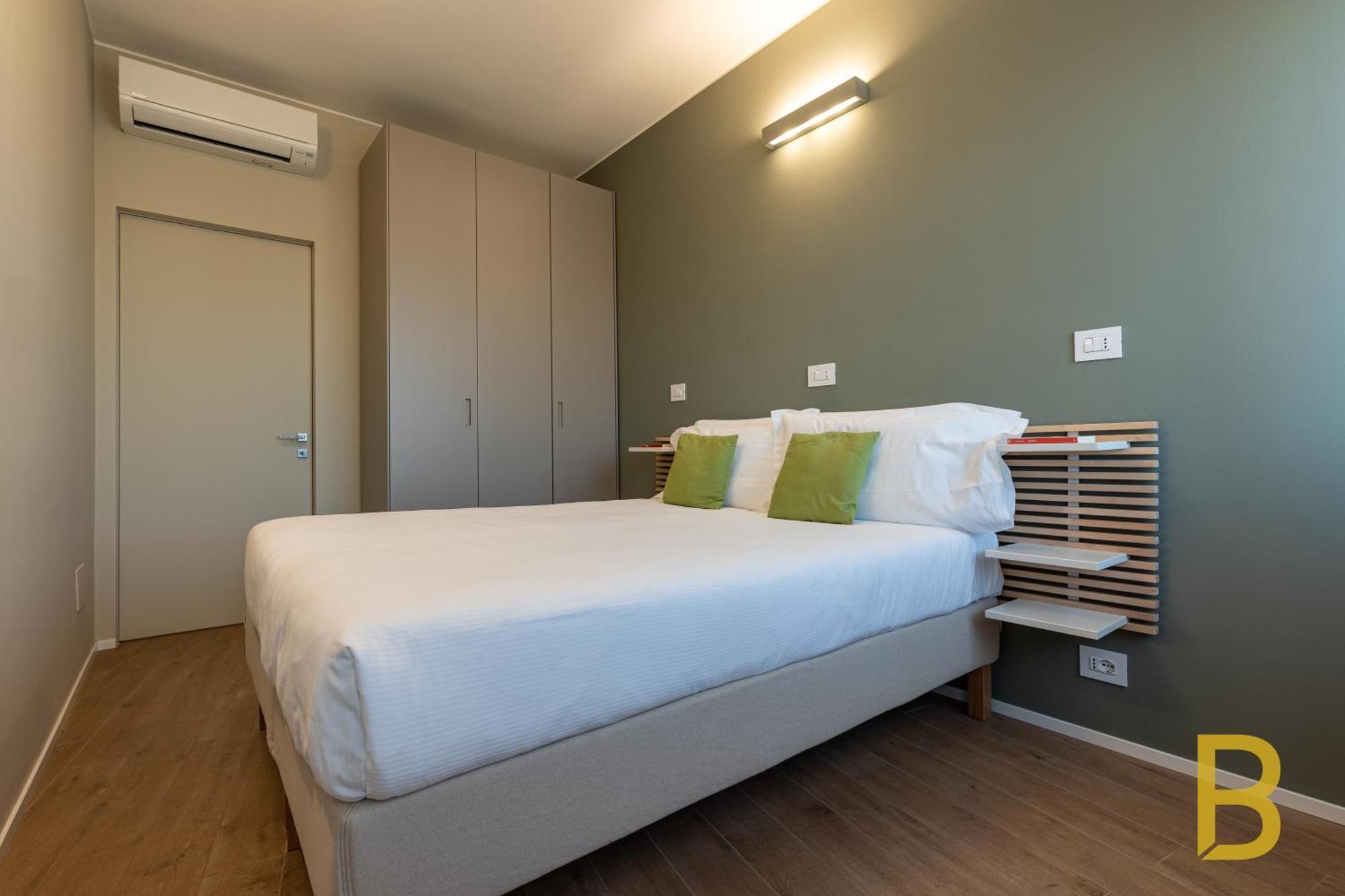 Beplace Apartments In Primaticcio Milan Bagian luar foto